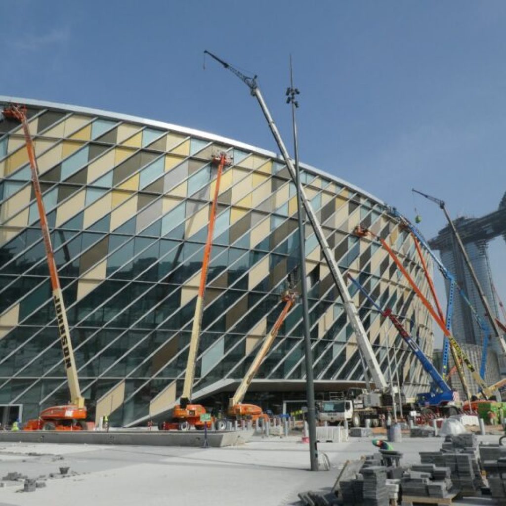 Dubai Arena Digital Elektronik