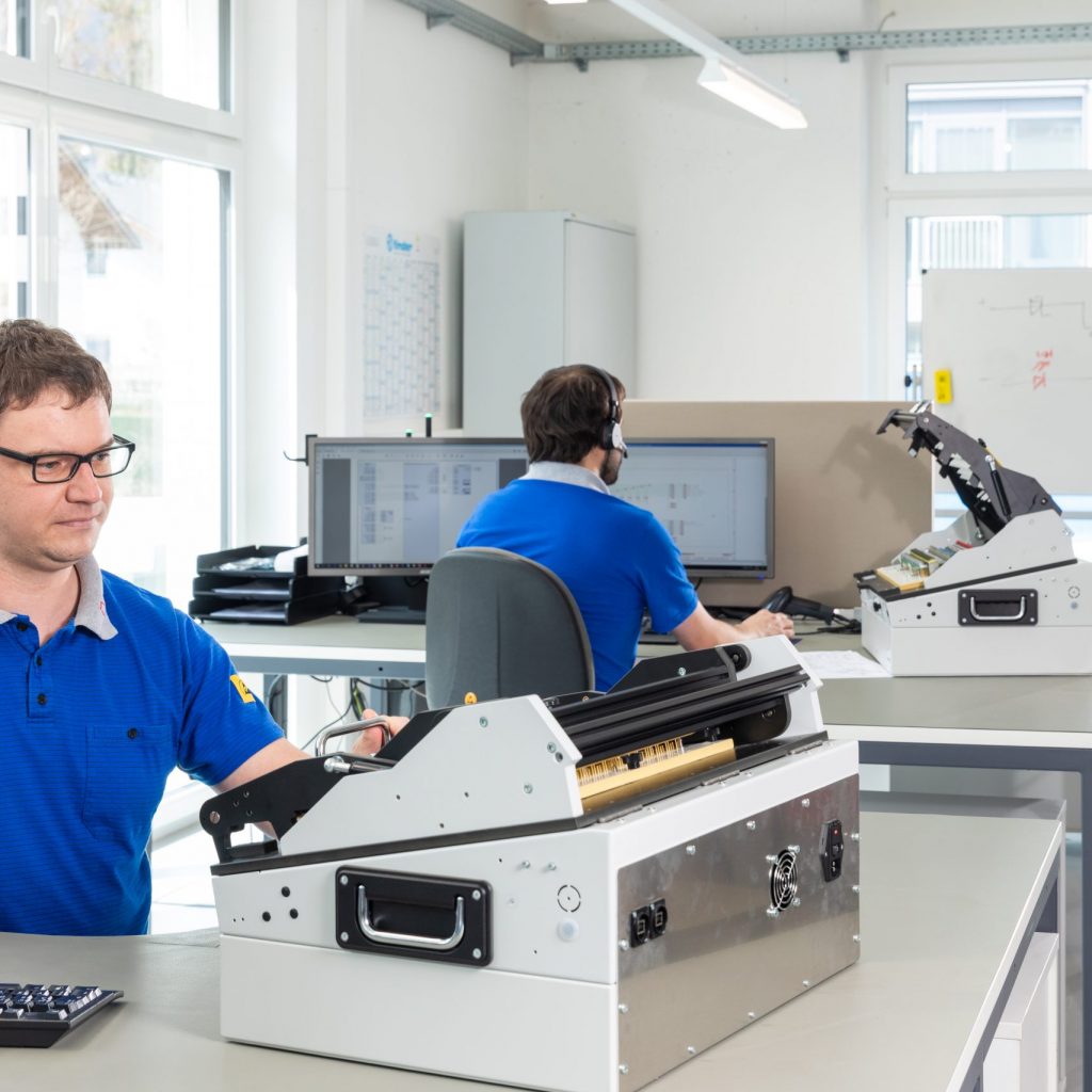 Bild zeigt Serienüberleitung bei Digital Elektronik